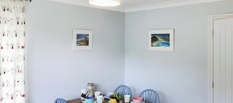 Alojamiento de 2 habitaciones en Bothenhampton, near Bridport