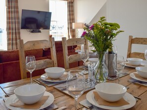 Dining - Harbourside Apartment (Anstruther)