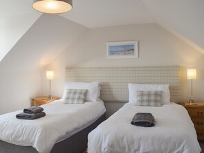 3 bedrooms, free WiFi, bed sheets - Harbourside Apartment (Anstruther)