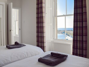 3 Schlafzimmer, kostenloses WLAN, Bettwäsche