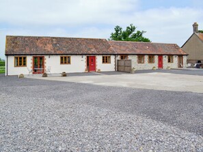 Exterior - 2 bedroom accommodation in Middlemarsh, near Sherborne (Middlemarsh, near Sherborne)