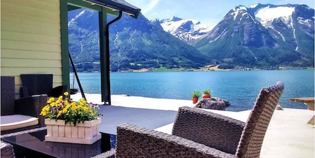 Cottage, 3 Bedrooms, Sea View (Vaula) | Water view