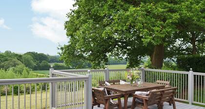 2 bedroom accommodation in Uplowman, near Tiverton