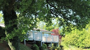 Property grounds - 2 bedroom accommodation in Uplowman, near Tiverton (Uplowman, near Tiverton)