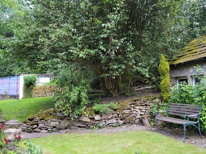 Drum And Monkey Cottage
