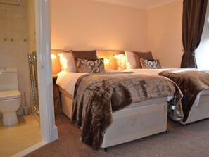 2 soveværelser, gratis Wi-Fi, sengetøj