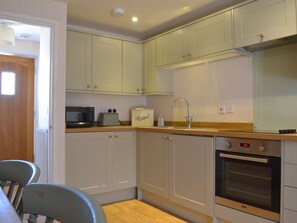 Geladeira, micro-ondas