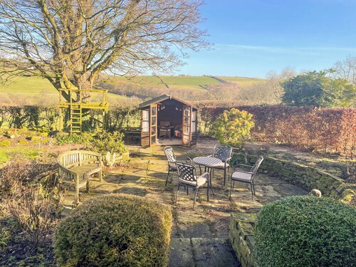 1 bedroom accommodation in Cowling, near Skipton