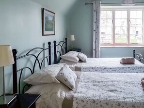 3 dormitorios, wifi gratis, ropa de cama