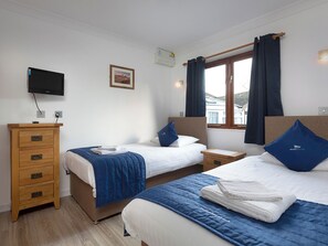 4 dormitoris, wifi gratuïta i roba de llit 