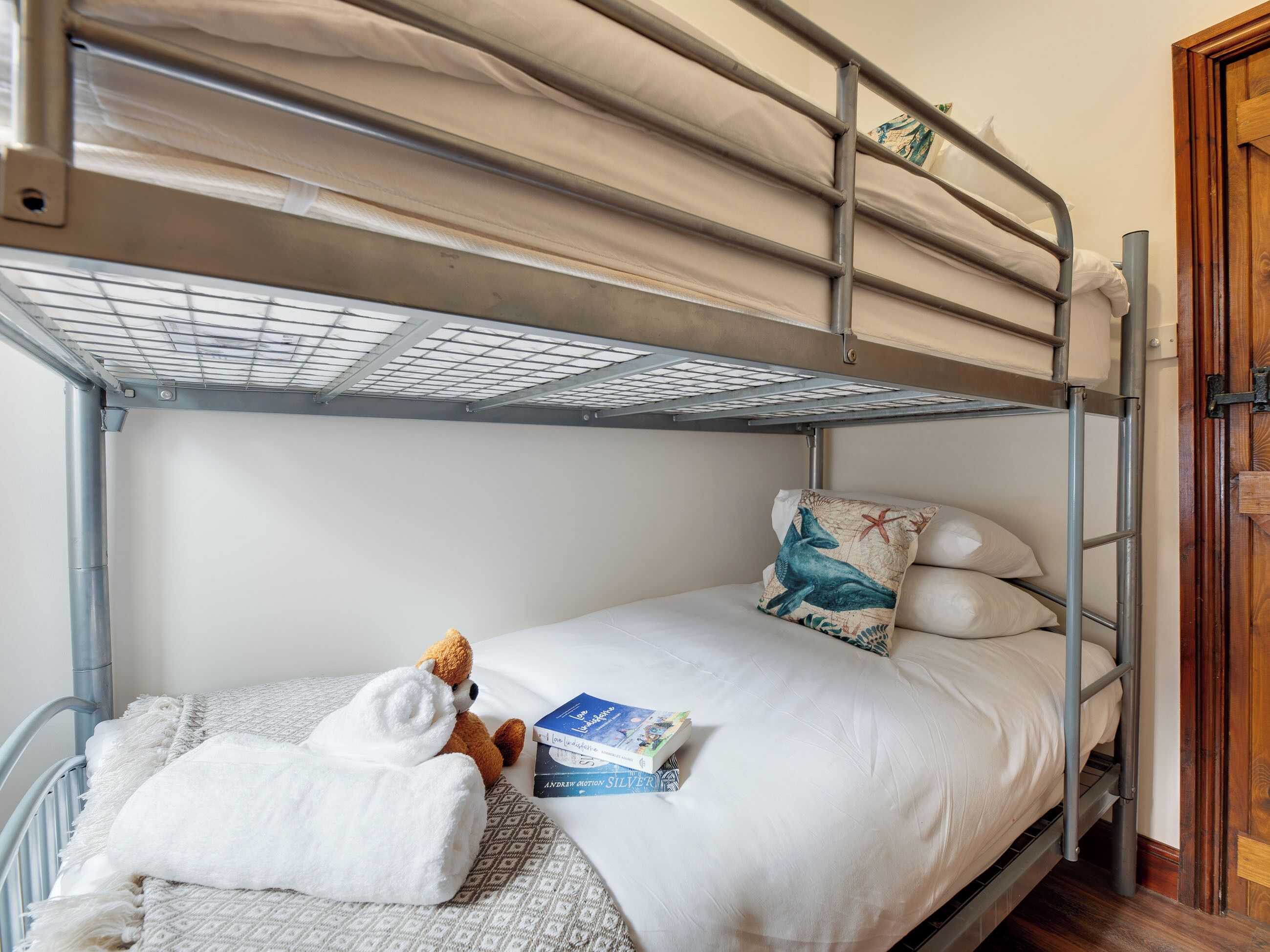 2 bedrooms, free WiFi, bed sheets