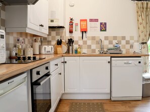 Lavavajillas, silla alta para bebés