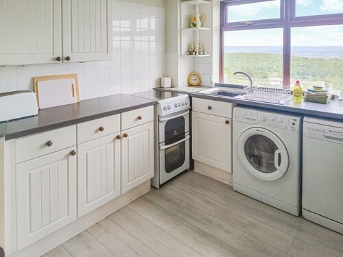 2 bedroom accommodation in Cinderford