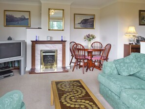 Living area - 1 bedroom accommodation in Apse Heath, near Shanklin (Apse Heath, near Shanklin)