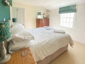 4 habitaciones, wifi gratis y ropa de cama 