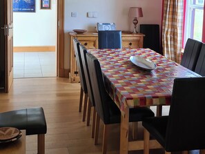 Dining - 3 bedroom accommodation in Ardgour, near Fort William (Ardgour, near Fort William)