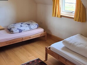 3 dormitorios, wifi gratis, ropa de cama