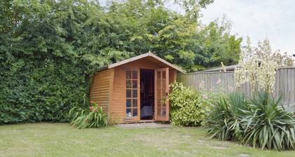 3 bedroom accommodation in Leiston