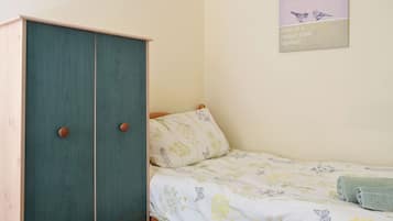 3 Schlafzimmer, kostenloses WLAN, Bettwäsche, Rollstuhlgeeignet