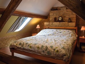 2 chambres, Wi-Fi gratuit, draps fournis