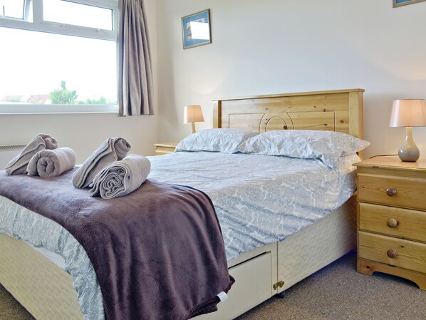 3 bedrooms, free WiFi, bed sheets