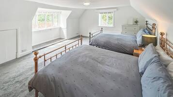 2 bedrooms, free WiFi, bed sheets