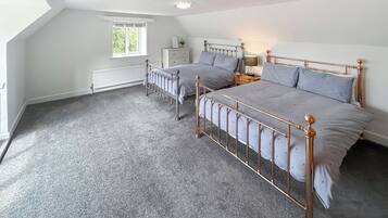 2 bedrooms, free WiFi, bed sheets