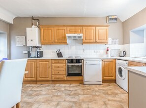 Luokittelematon kuva, 5 kautta 17, painike