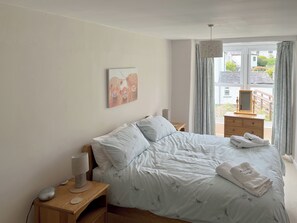 3 Schlafzimmer, kostenloses WLAN, Bettwäsche