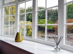 Interior - 2 bedroom accommodation in Keswick (Keswick)