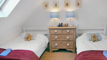 2 bedrooms, free WiFi, bed sheets