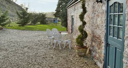 A stylish barn conversion offering high spec open plan accommodation.