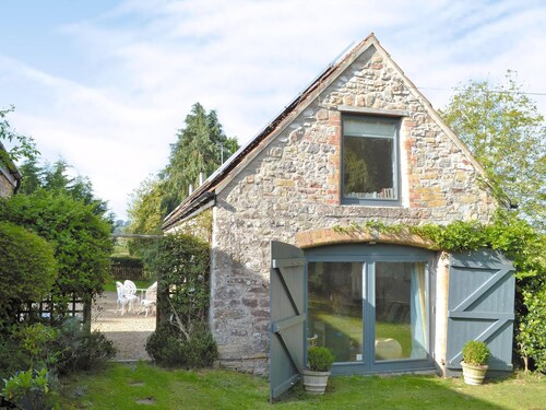 A stylish barn conversion offering high spec open plan accommodation.