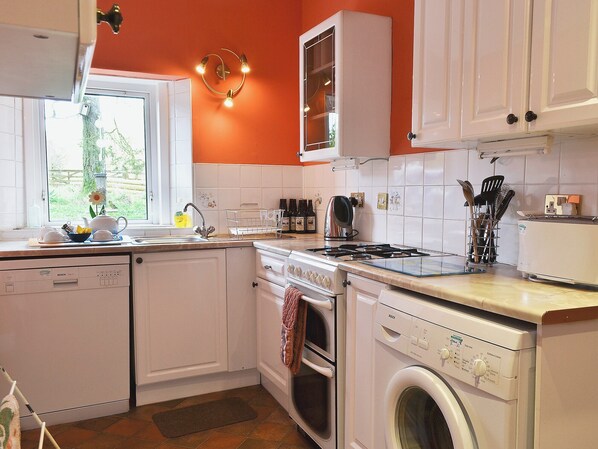 Dishwasher, high chair, cookware/dishes/utensils, freezer
