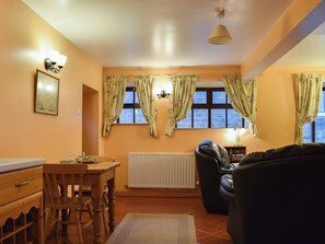 Living area - 1 bedroom accommodation in Onecote (Onecote)