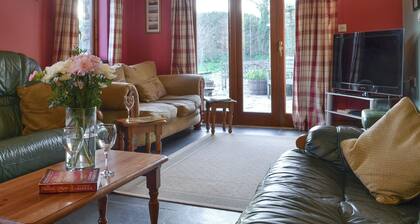 Speke's Retreat - 18827