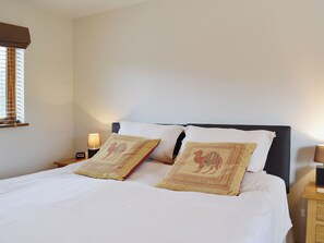 1 Schlafzimmer, kostenloses WLAN, Bettwäsche, Rollstuhlgeeignet