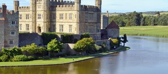 Perfect for a couple and offering wheelchair access.