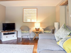 TV, fireplace - 2 bedroom accommodation in Kettlewell (Kettlewell)