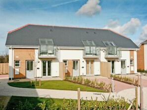 Exterior - 2 bedroom accommodation in St Merryn, near Padstow (St Merryn, near Padstow)
