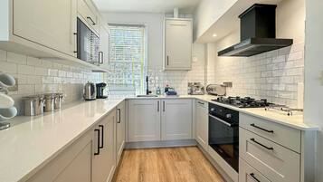 Dishwasher, highchair