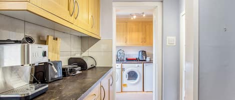 Dishwasher, highchair