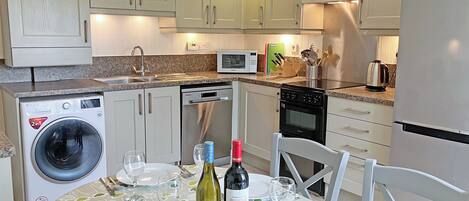 Dishwasher, high chair