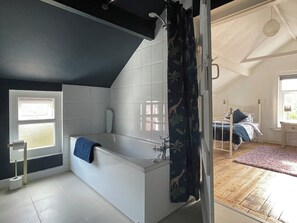 Towels - The Cottage at Stanley Villa (Southport)