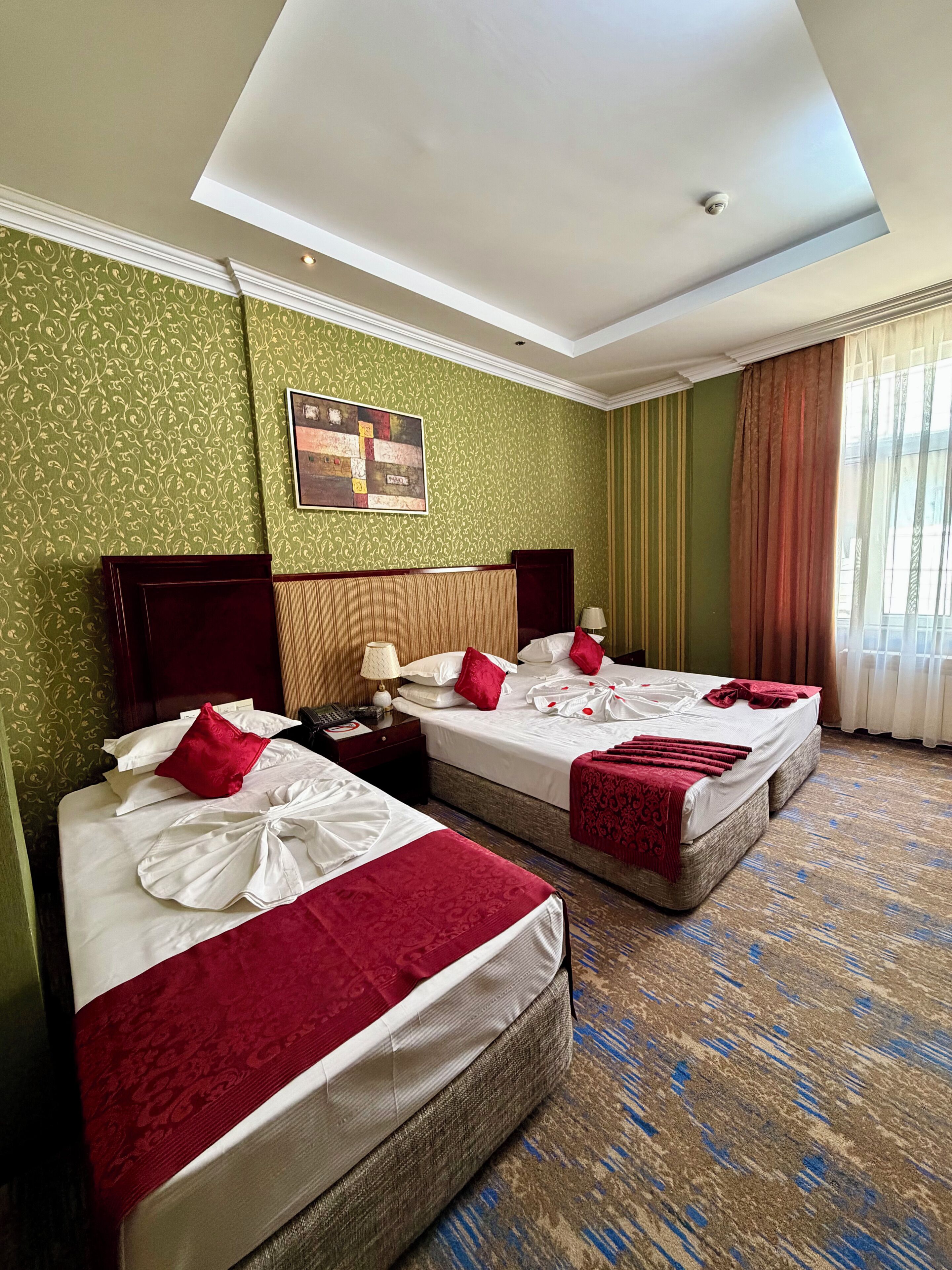 Photo - Royal Hotel