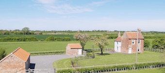 Somer Leyton Cottage