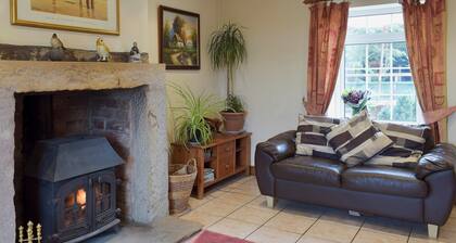 West Boundary Farm Cottage 1