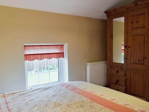 2 chambres, Wi-Fi gratuit, draps fournis