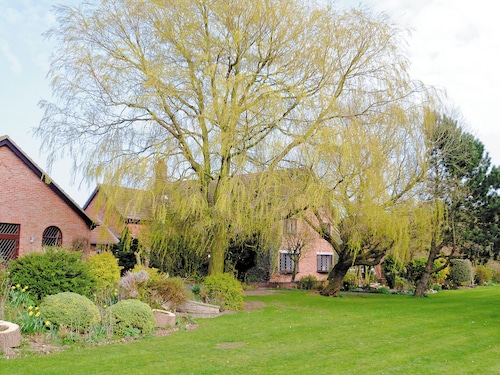 3 bedroom accommodation in Addlethorpe