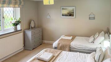 3 Schlafzimmer, kostenloses WLAN, Bettwäsche